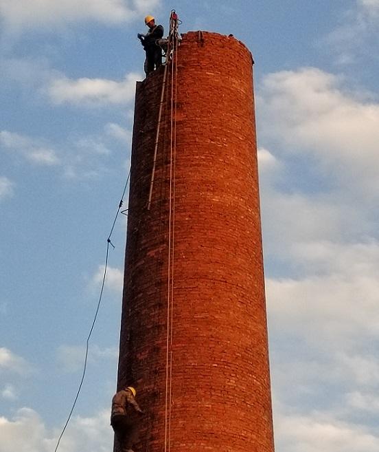 廢舊煙囪拆除方式全解析:專業視角下的多樣化選擇